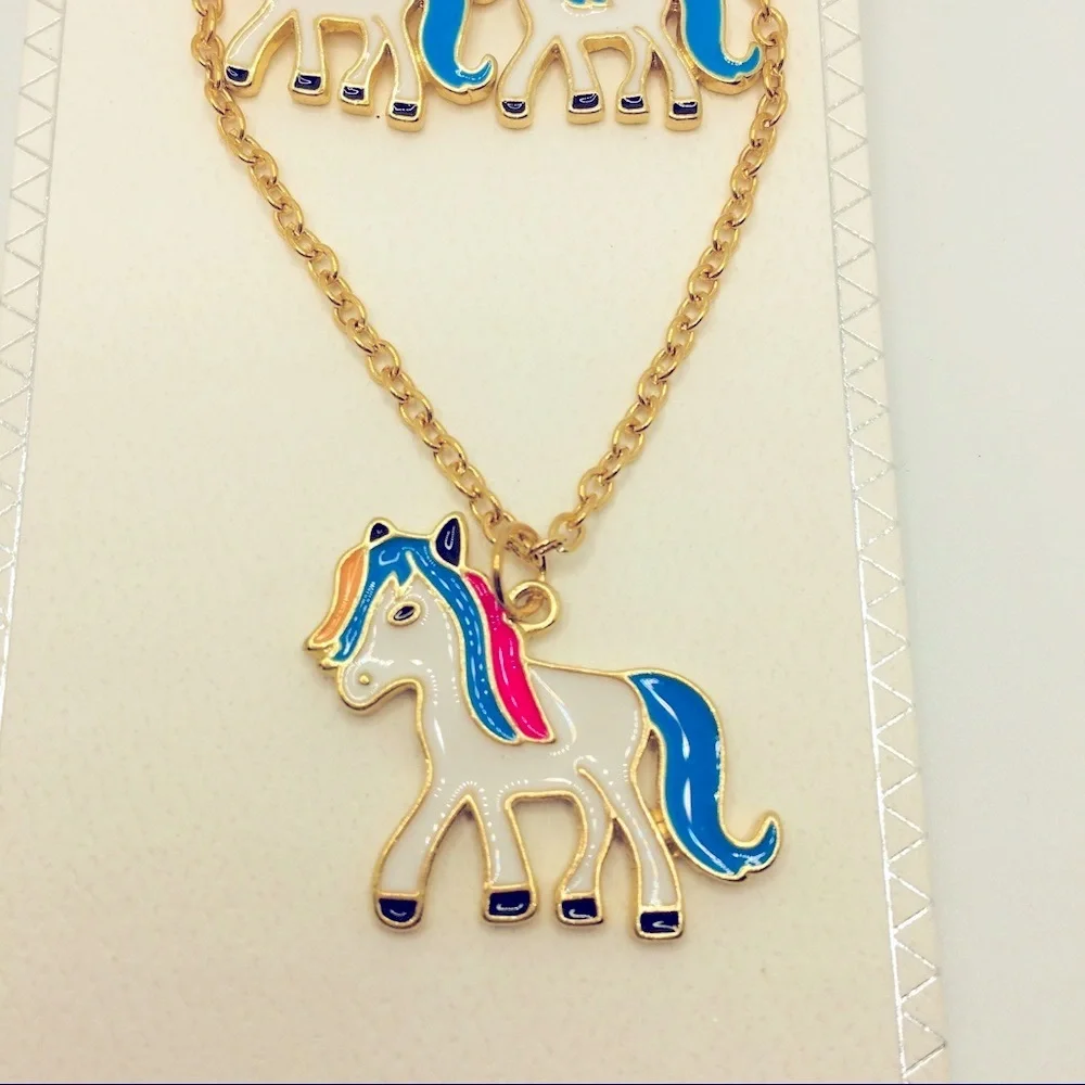 NECKLACE UNICORN & EARRINGS SET!! ADORABLE!